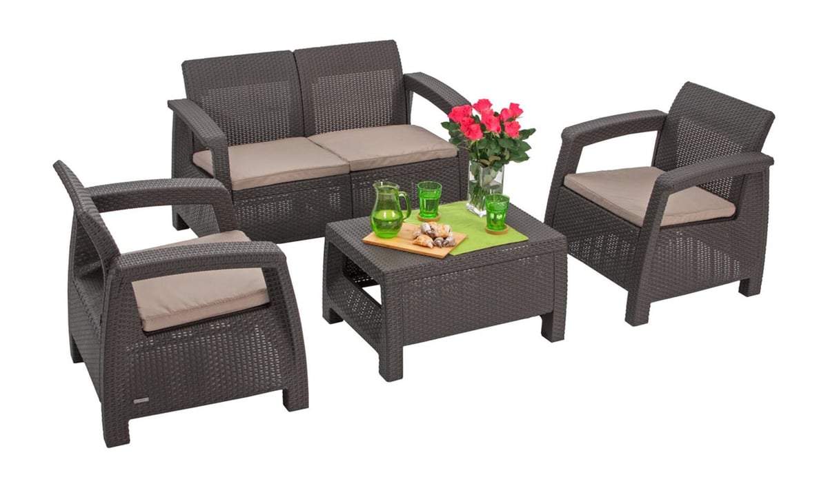 Ensemble de meubles de jardin Emma – marron : canapé 2 places, 2 fauteuils et un pouf.